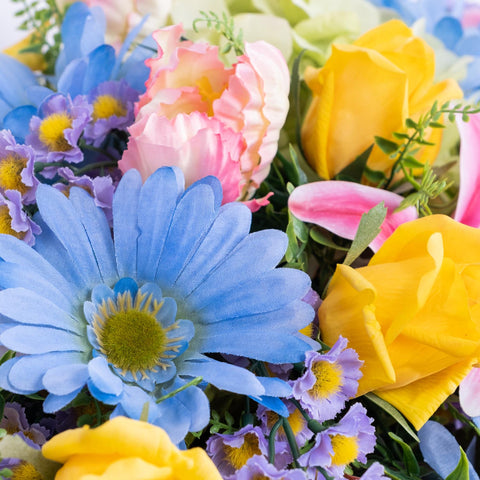 Why Artificial Flowers are the Best Choice for Memorial Services